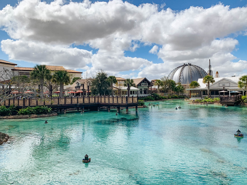 8 Best Photo Spots at Disney Springs